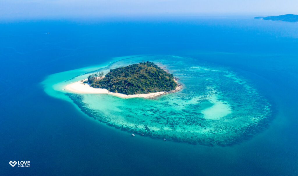 หมู่เกาะพีพี กระบี่ ประเทศไทย
Phi Phi Islands , Krabi , Thailand
Khaolak Wonderland Tours