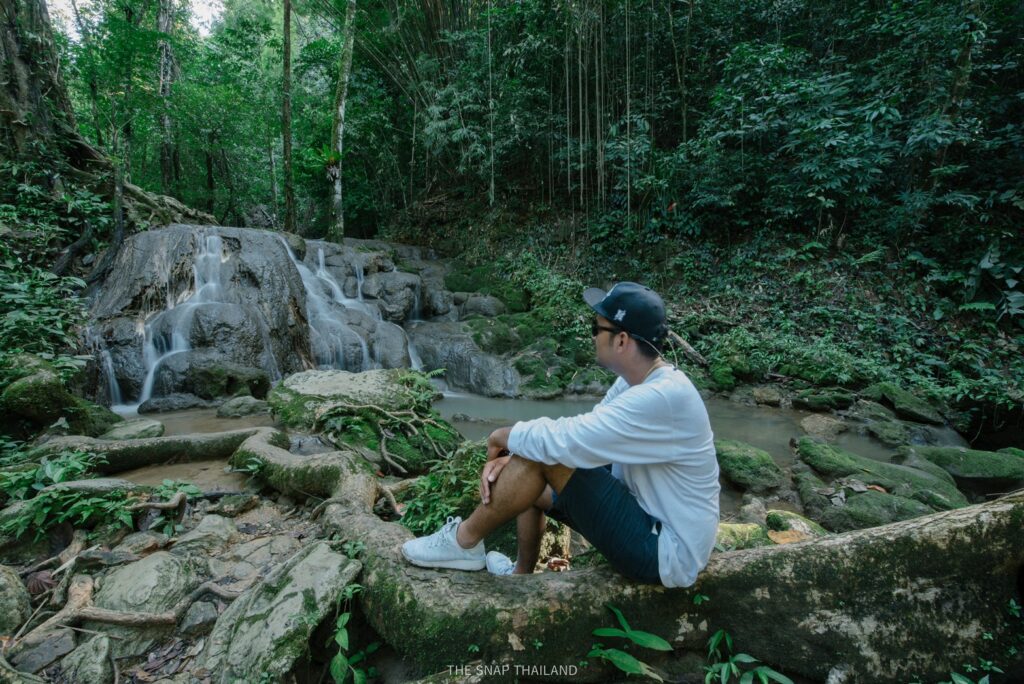 น้ําตกสระนางมโนราห์ วนอุทยานสระนางมโนราห์ พังงา ประเทศไทย
Sa Nang Manora Waterfall ,Sa Nang Manora Forest Park, Phang Nga, Thailand